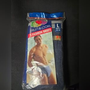 Vintage 2001 Fruit Of The Loom Men's Fashion Briefs 3-Pack
